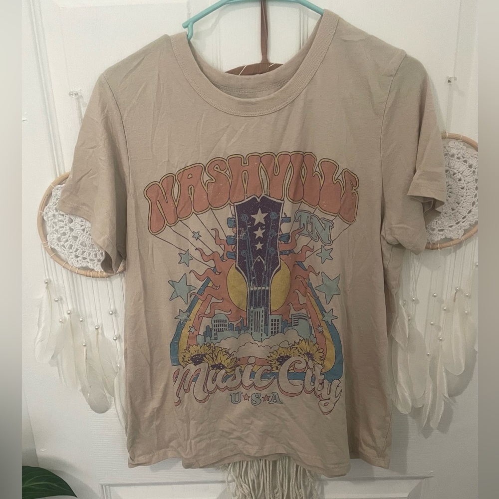 NASHVILLE GRAPHIC TEE OVERSIZED (FROM TARGET)